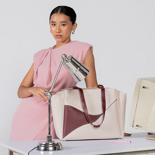 929 Tote