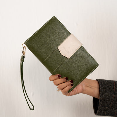Sora travel wallet - Moss Green